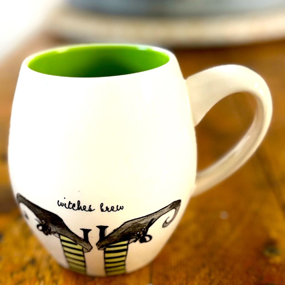 HALLOWEEN➕Witches Brew Magenta Mug